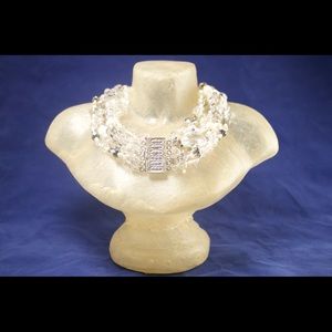 Crystal and Freshwater Perl neckless